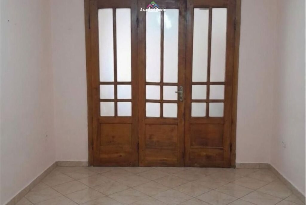 Apartment For Sale 3+1 At Mine Peza (ID B120818) Tirana