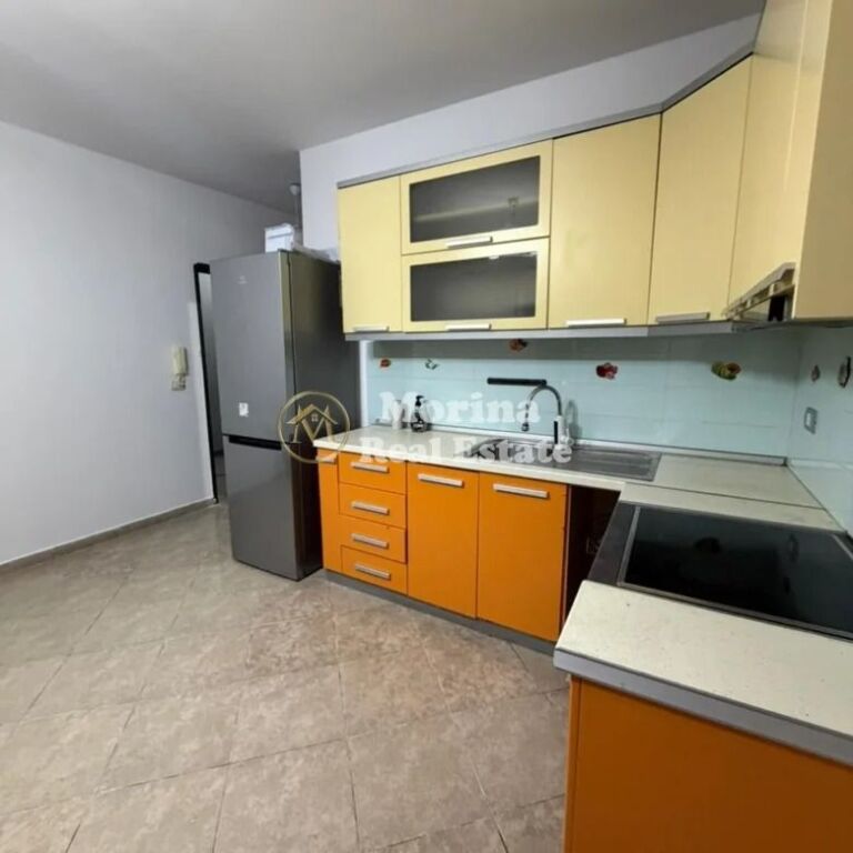 Qera | Apartament 2 + 1 | Rruga 5 Maji | 450 €/muaj