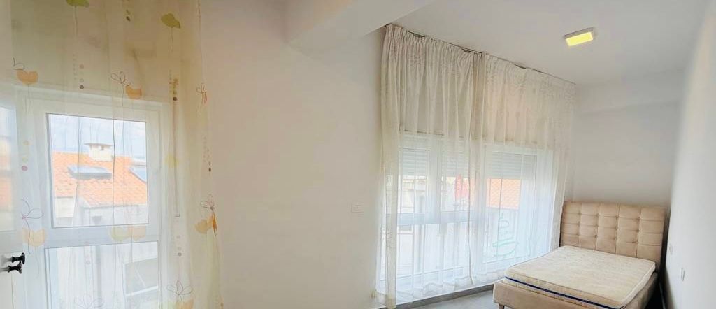 Shitet Apartament 2+1 tek Rezidenca Kodra e Diellit 1