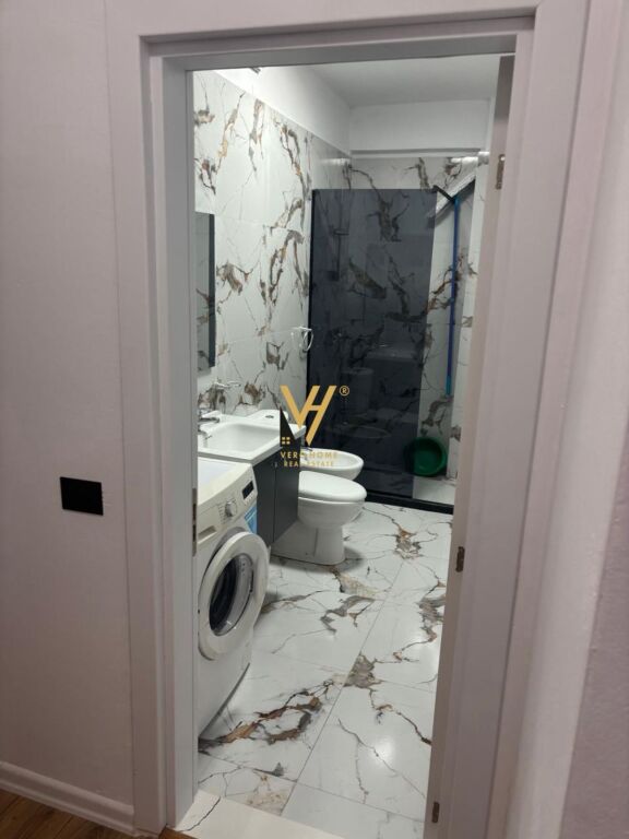 APPARTAMENTO 2+1+2+BLK IN AFFITTO AL 21 DHJETORI 70.000 LEKE