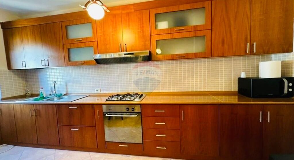 📍🏠Apartament 2+1 + Post Parkimi Liqeni i Thate