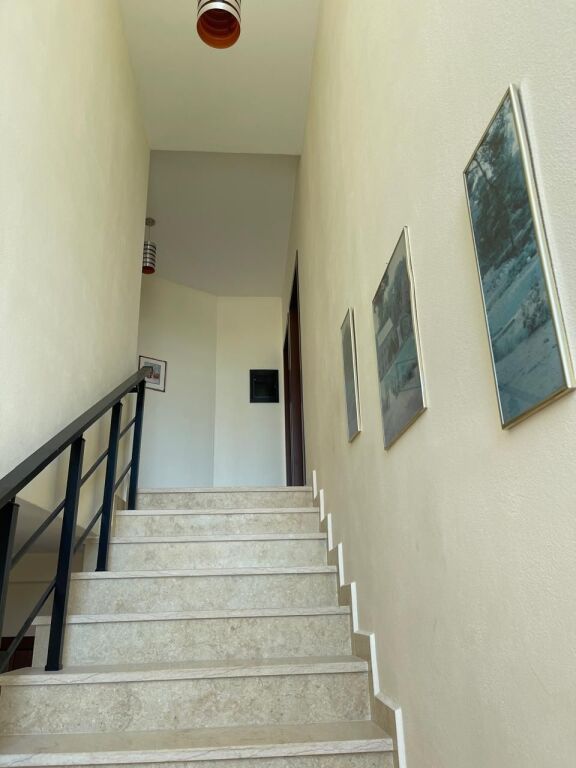 In affitto villa 3+2 con cortile super arredato 800 eu Complesso sanatorio Alba