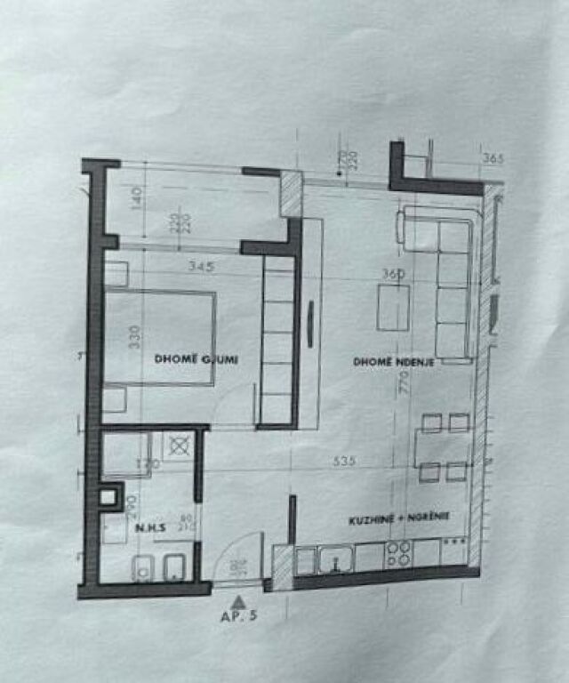 Shitet apartament 1+1 Fusha e Aviacionit