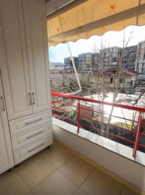 Apartament 1+1 me qira prane Kompkeksit Panorama tek Harry Fultz