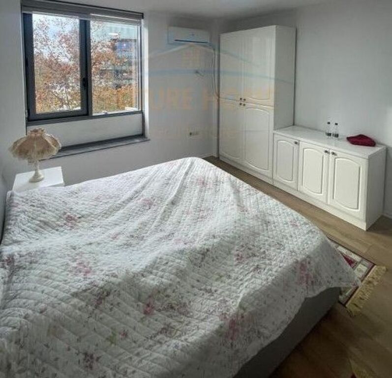 Affitto Appartamento 2+1+2, Centro, Tirana