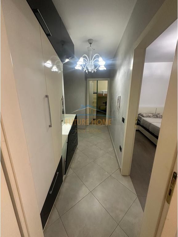 Qera, Apartament 2+1, Unaza e Re, Tirane.