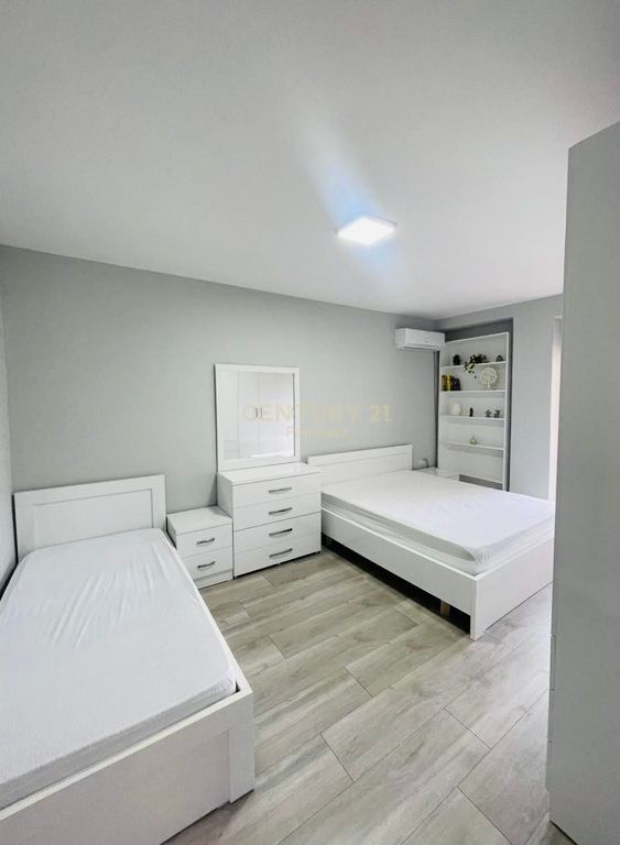 AFFITTASI APPARTAMENTO 2+1 21 DICEMBRE TIRANA