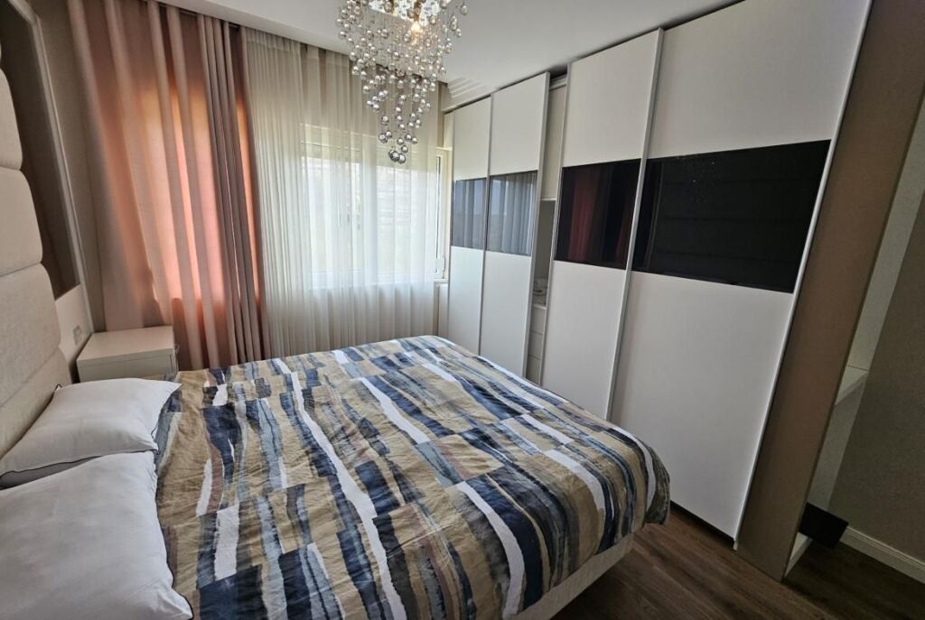 At the Dry Lake Luxurious Apartment for Sale with Lake View