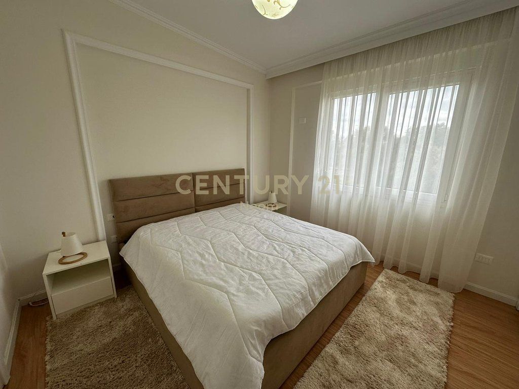 Apartment 2+1+2 for rent in Liqen te Thate!