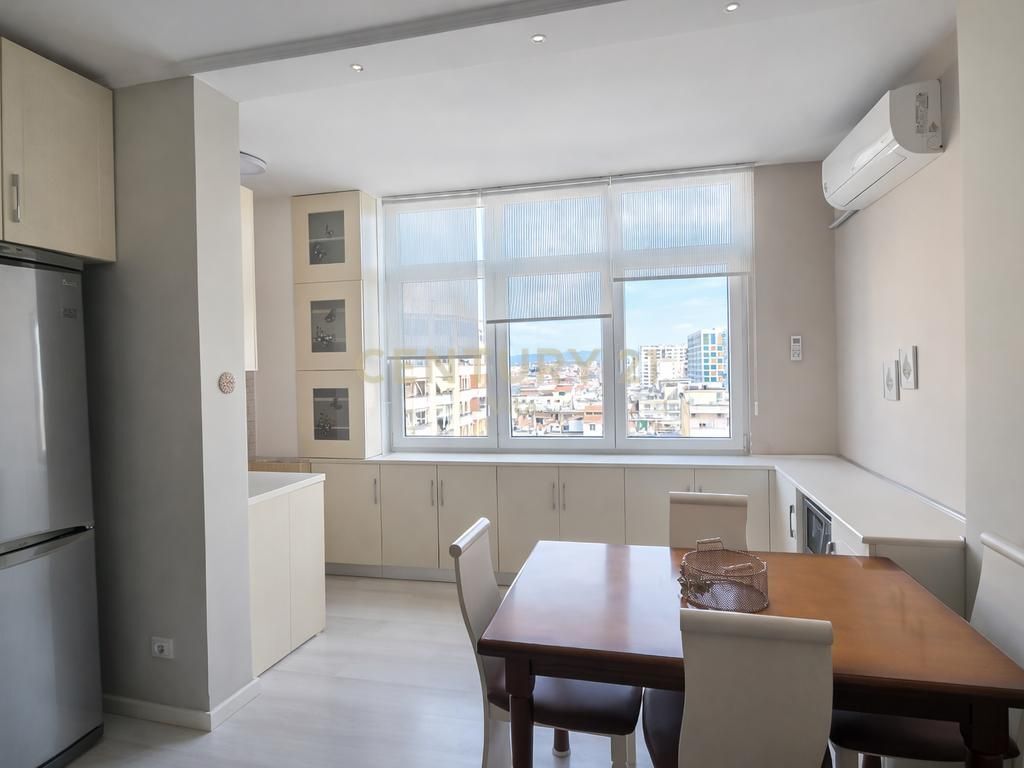 2+1 Apartment for Rent near the Fruit and Vegetable Market, Durres !!