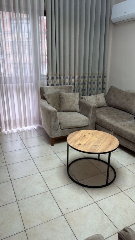 🏡 Appartamento 1+1 in affitto – Via Mine Peza