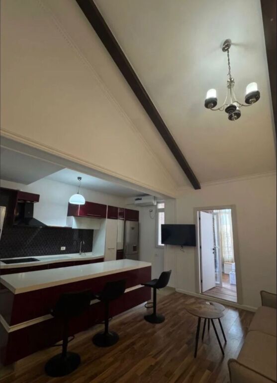 Apartament 1+1 per qira Eleonora !