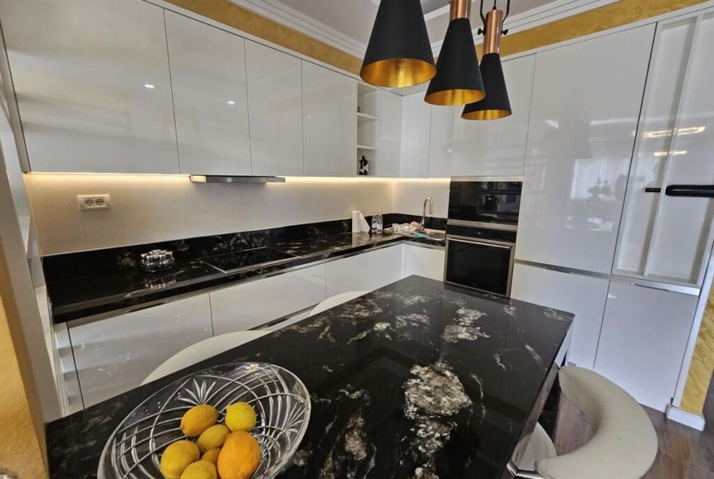 At the Dry Lake Luxurious Apartment for Sale with Lake View