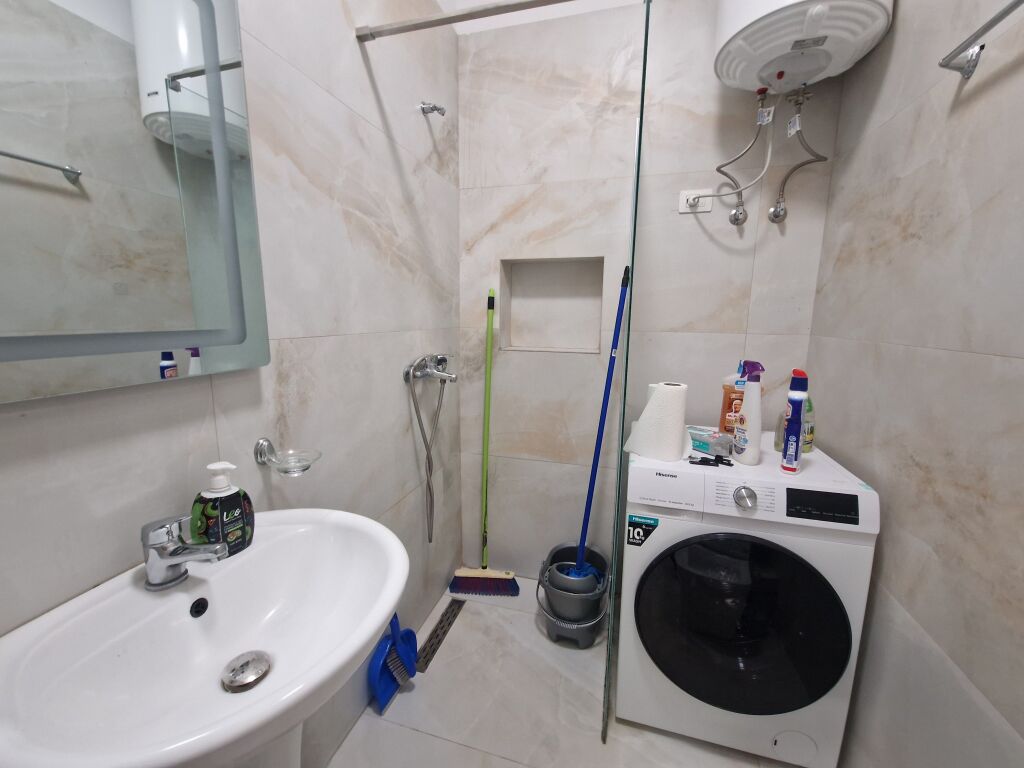 Apartment 1+1 for rent in Astir near the roundabout