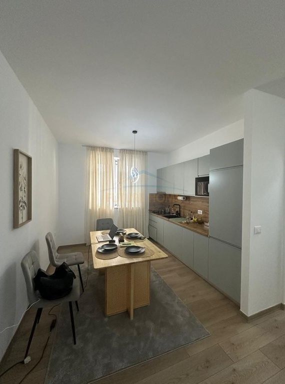 Qera, Apartament 2+1, Rruga e Durresit, Tirane