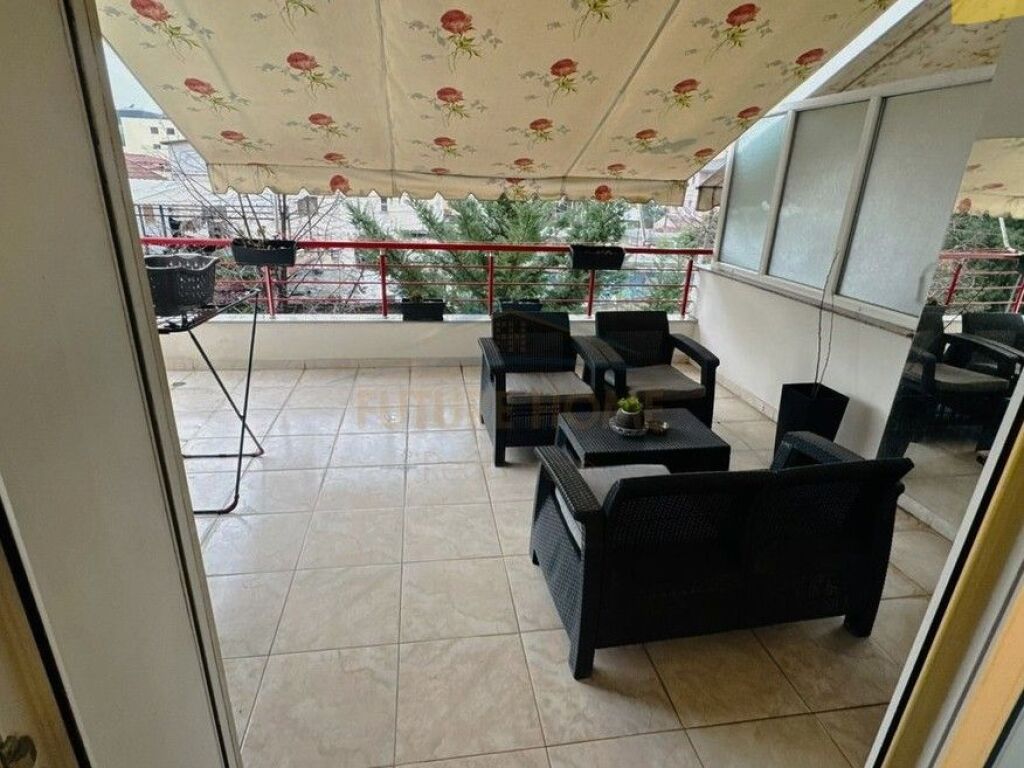 Shitet, Apartament 1+1+ ballkon, Hipoteka