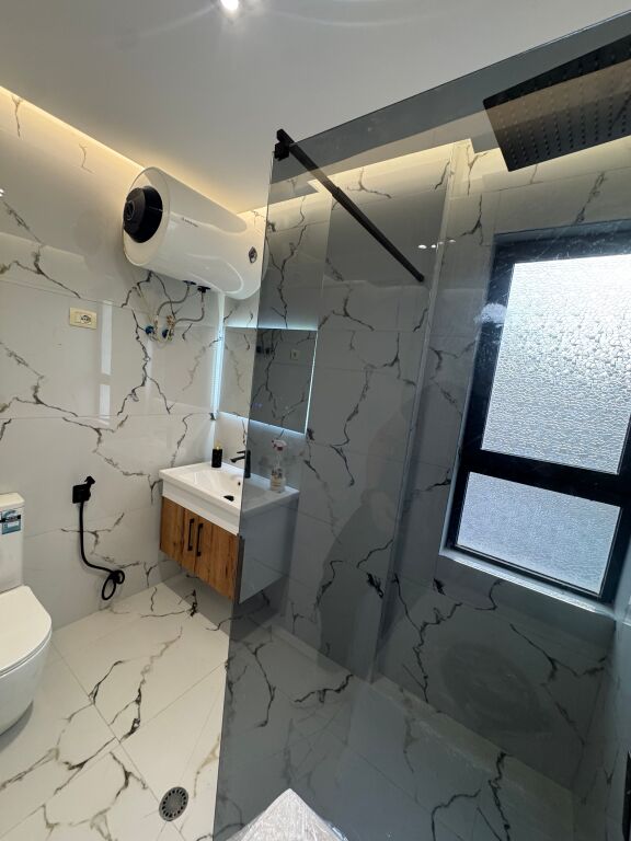 Vendo appartamento 2+1 con 2 bagni e con balcone