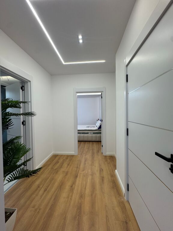 Vendo appartamento 2+1 con 2 bagni e con balcone