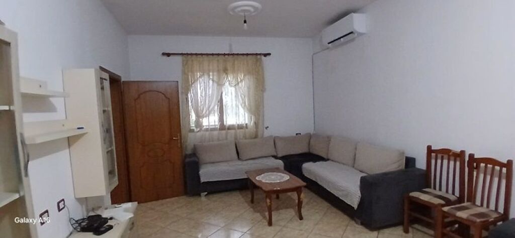 Tale, Lezhë shitet banesë private