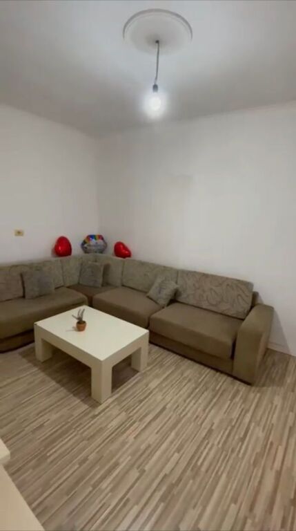 APARTAMENT ME QERA 1+1