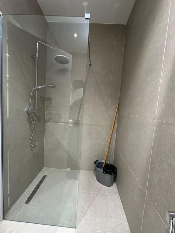 JEPET ME QERA 1+1 DHE PARKIM RIVER RESIDENCE 600 EURO