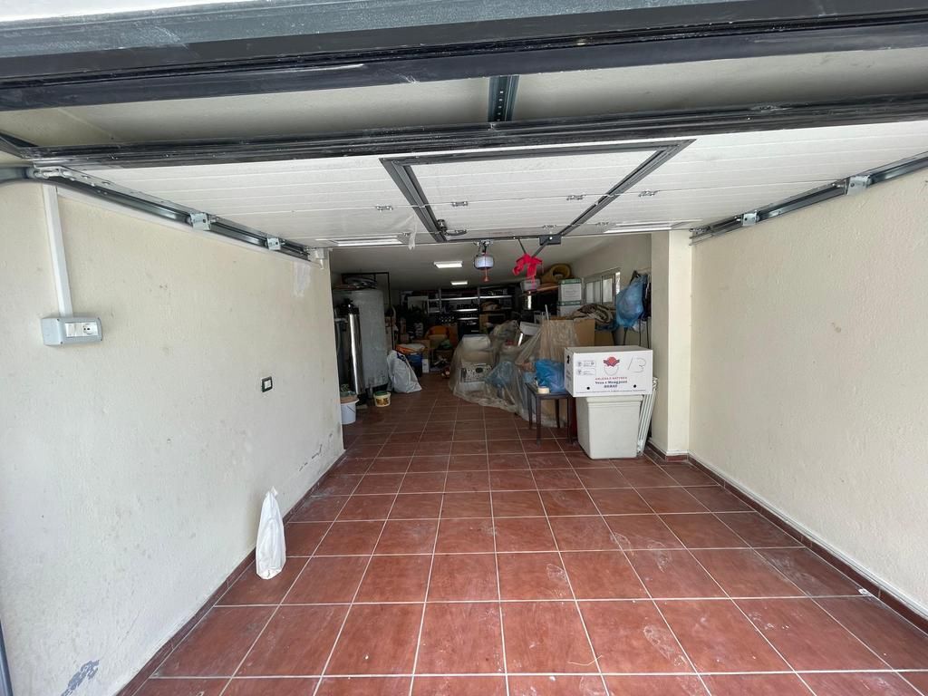 VILE ME QIRA PRANE KOMPLEKSIT TE VILAVE AMERIKANE!