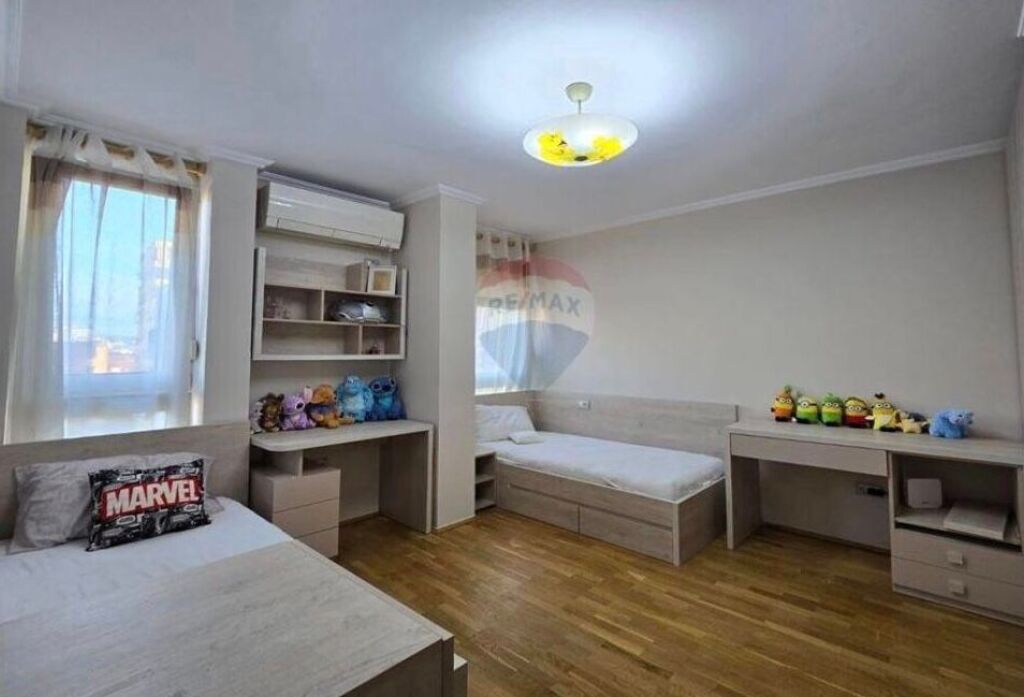 Apartament - Për Qira - 9 Katëshet, Tiranë ID: 530191058-278