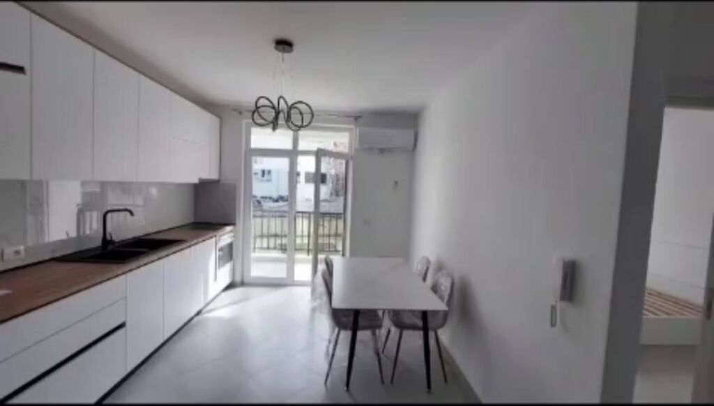 1+1 me qira te rr Dibres Fakult Mjekesise