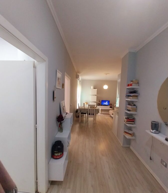 SHITET APART 1+1 PALL RI ASHENS, I MOBILUAR. ZONA PRANË NELA 6/BLV MIGJENI YZBERISHT/ASTIR - TIRANË.