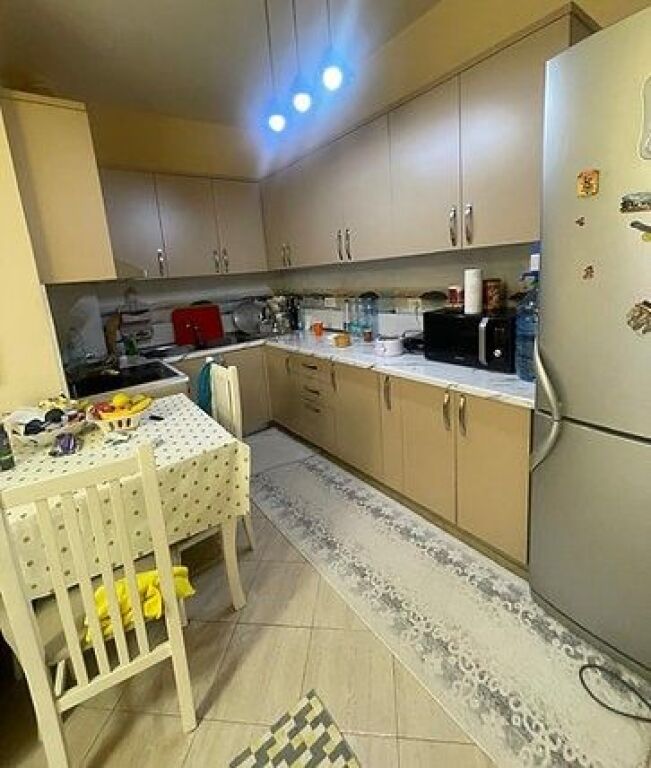 Apartament 2+1 per shitje ne Yzberisht