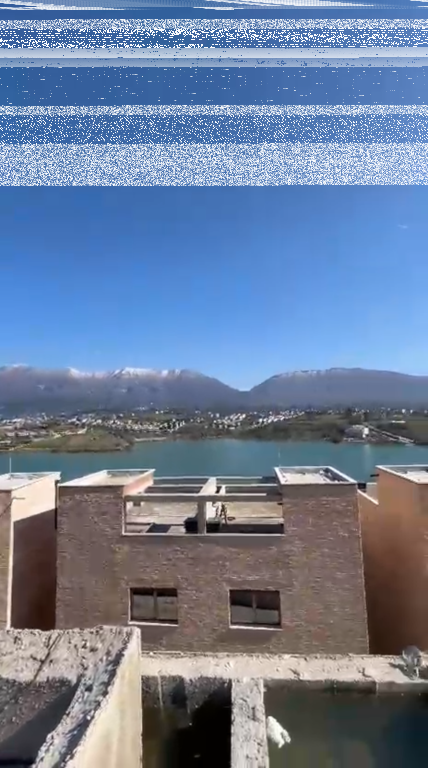 Villa in Vendita al Lago di Farka