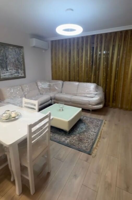 For rent 2+1 Myslym Shyri St. 900 thousand lek