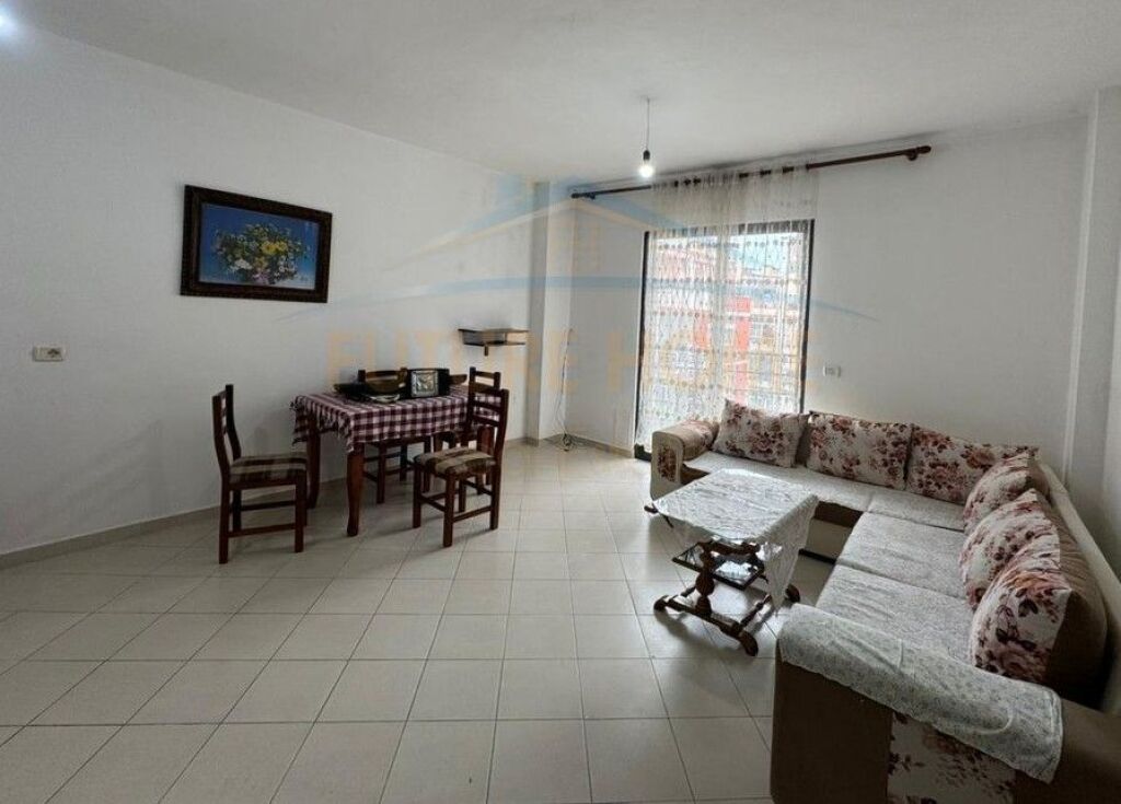 Qira Apartament 1+1, Fresk, Tiranë