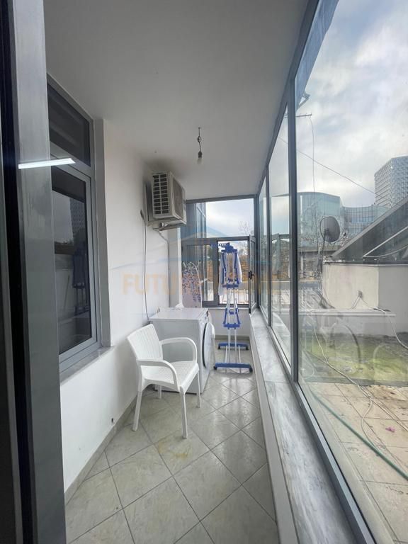 Qera, Apartament 2+1+2 Qender Tirane