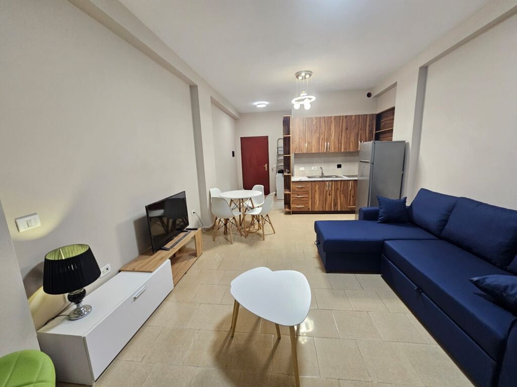 GARSONJERE PER SHITJE PRANE HOTEL Adriatik, Plazh,  DURRËS