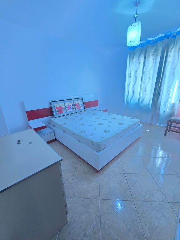 Affittasi 1+1 AL GLOBE DI FRONTE A DELIJORGJI 500€