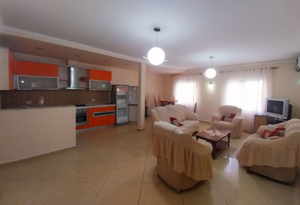 ME QERA 🏙️  APART 3+1+2 ZONA QËNDËR PRANË SHESHIT WILSON📍TIRANË.