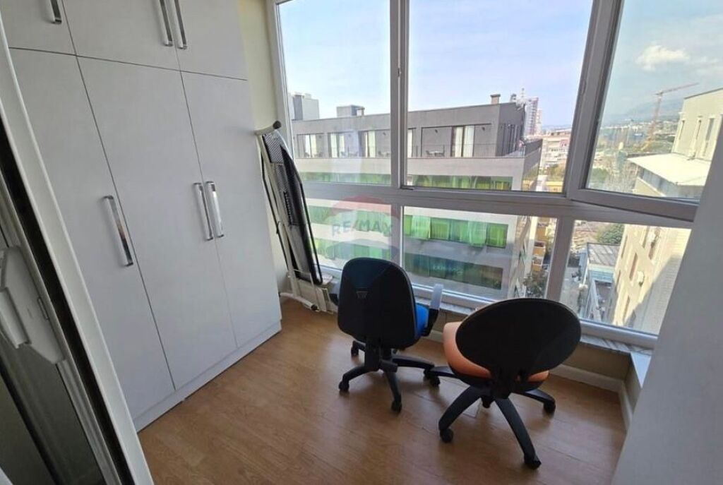 Apartament - Për Shitje - Stacioni i Trenit, Tiranë ID: 530201001-834