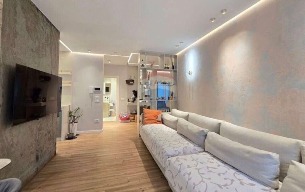 Apartament - Për Qira - 9 Katëshet, Tiranë ID: 530191058-278