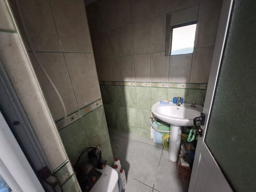 🏢 Ambient Biznesi në Shitje – Vlorë, pranë Shtëpisë së Oficerave