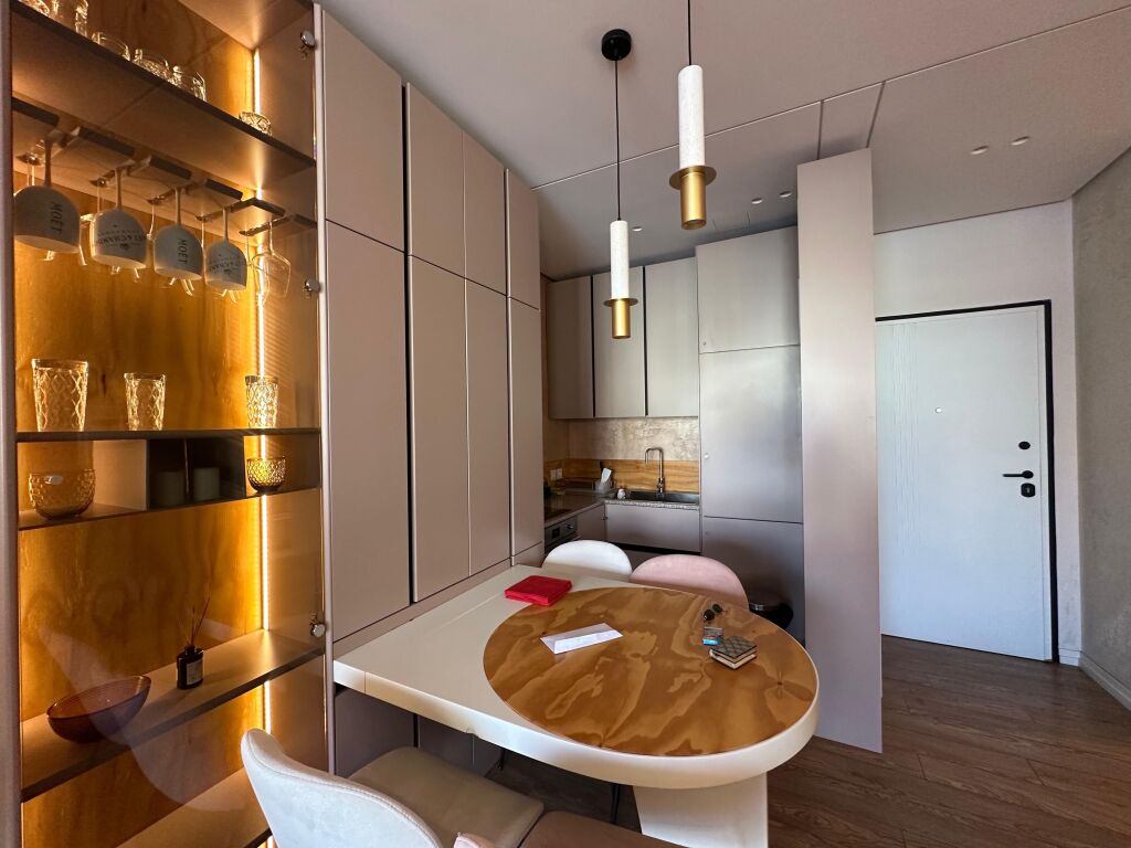 Qera 1+1+post parkimi Rruga e kosovareve.