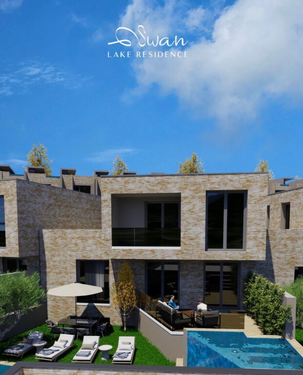 Villa in vendita - Lago di Farka