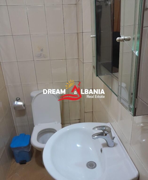 Apartament 2+1+2WC + 2 Ballkone për Qera tek Zogu i Zi (ID 42215508)