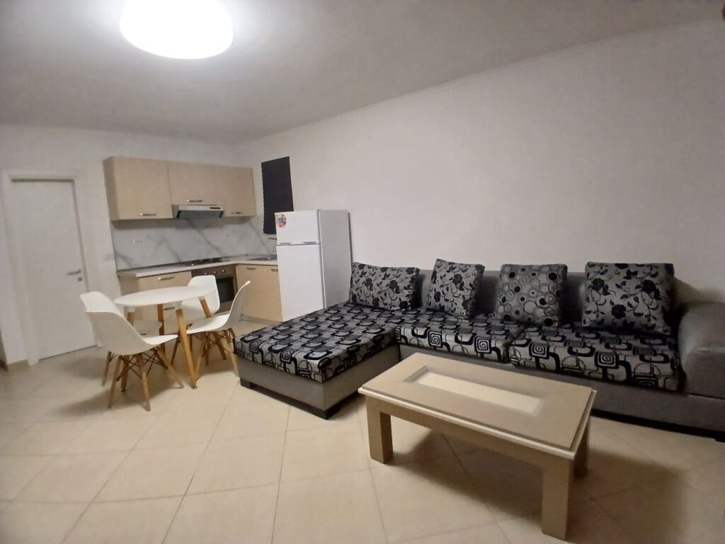 Apartment 1+1 for rent, Near the Center; Fortuzi Street near De Rada school