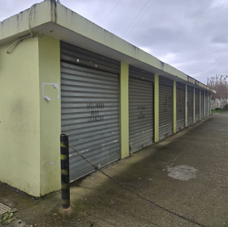 Shitet post parkimi ne Durres, Rruga Iliria!