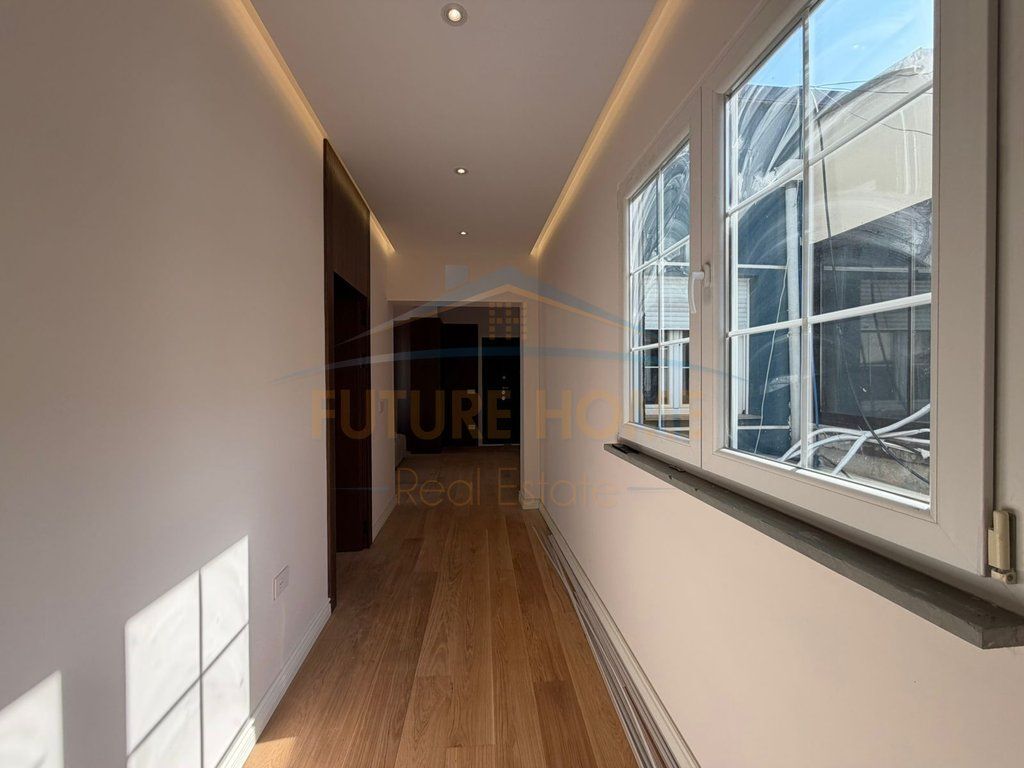 In vendita, Appartamento 2+1+2, Centro, Durazzo