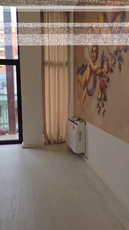 SHOP FOR RENT – GARDEN BUILDING !