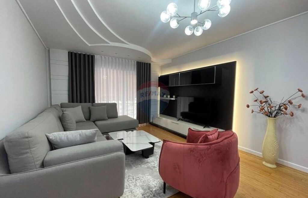2+1 apartment for rent at the American Embassy ID: 530181090-105