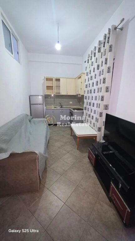 Qera | Shtëpi private 2 + 1 | Spitali Amerikan 2 | 350 €/muaj