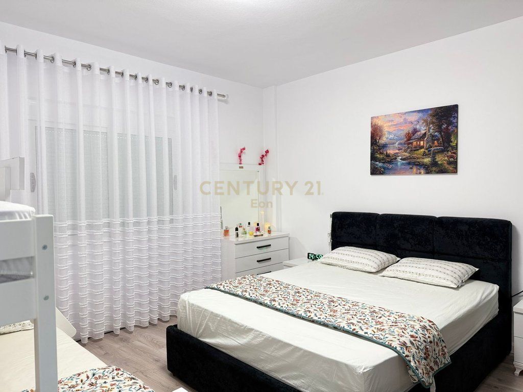 Appartamento 1+1 in Vendita Prima Linea a Meteor, Golem !